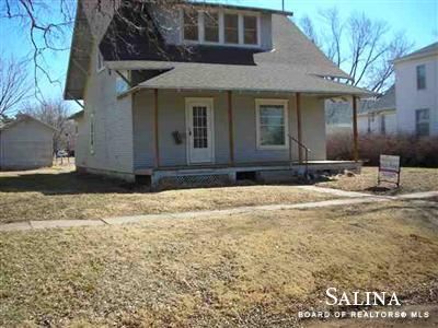 715 Spring, Gypsum, KS 67448