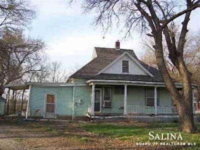 4985 E Old 40, New Cambria, KS 67470