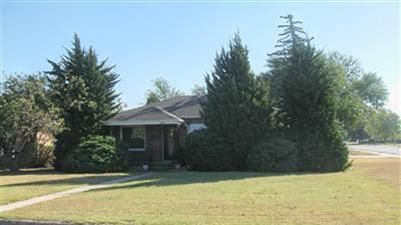 1800 Hubbard, Great Bend, KS 67530