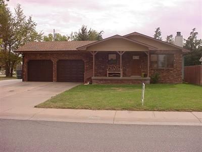 5967 Eisenhower, Great Bend, KS 67530