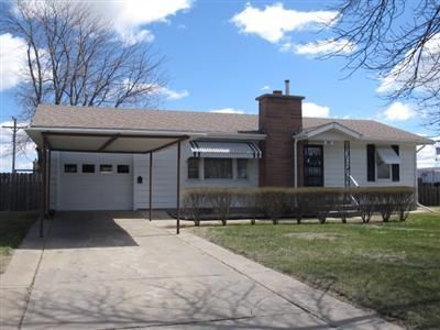 307 S Elm St Se, Russell, KS 67665