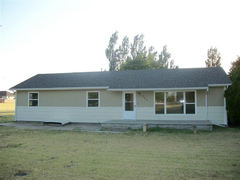 803 Morris, Larned, KS 67550