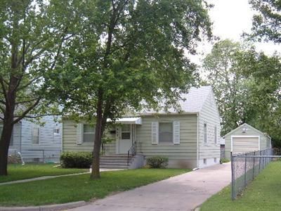 1817 Monroe, Great Bend, KS 67530