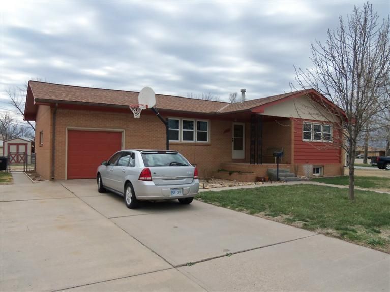 5533 Eisenhower Ave, Great Bend, KS 67530