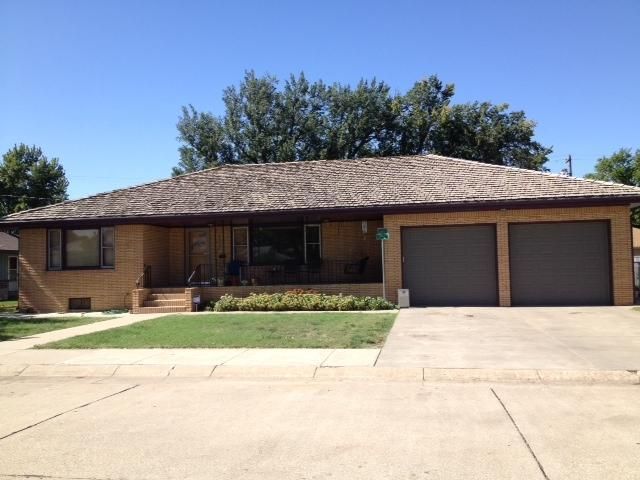 1207 Hoover St, Great Bend, KS 67530