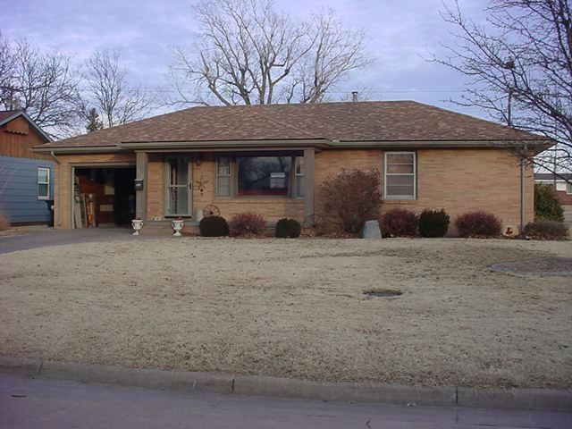 1108 N Main, Hoisington, KS 67544