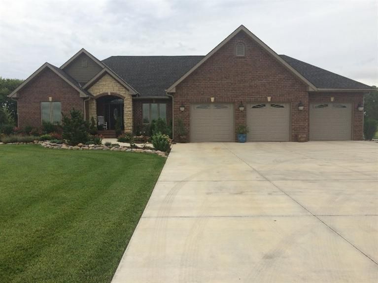 2900 Harrison, Great Bend, KS 67530