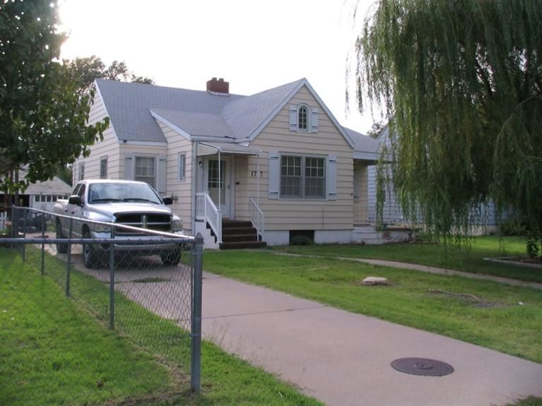 1717 Jackson, Great Bend, KS 67530