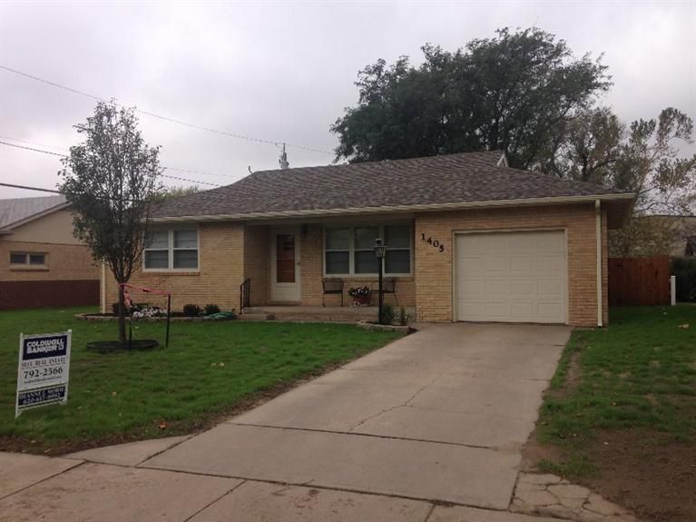 1405 Warner Rd, Great Bend, KS 67530