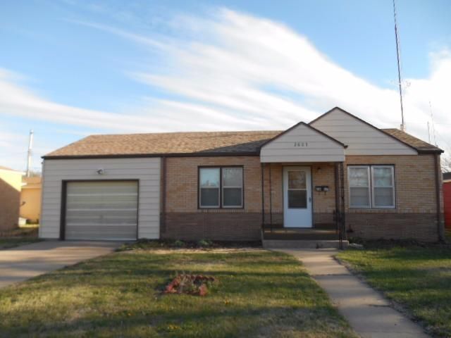 2807 24th St, Great Bend, KS 67530