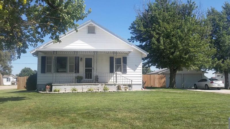 201 S Pearl, St John, KS 67576