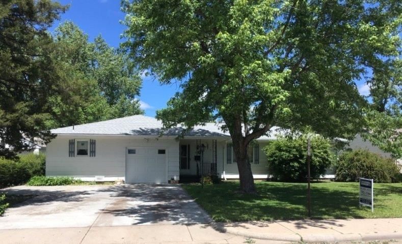 3308 Forest Ave, Great Bend, KS 67530