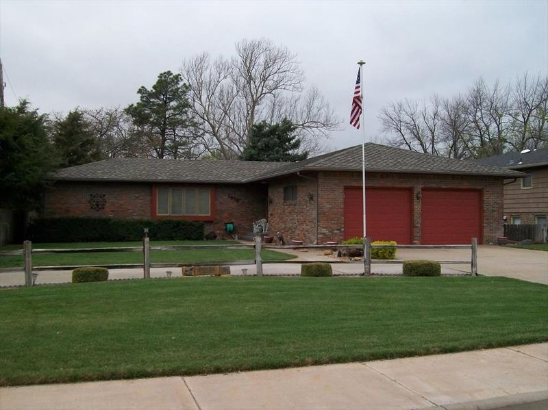 1515 Tyler St, Great Bend, KS 67530