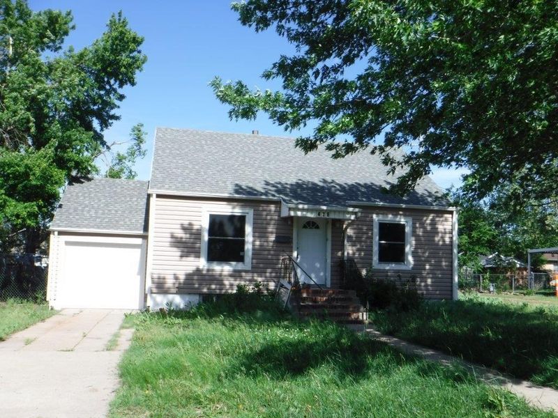 416 Corse Ave, Larned, KS 67550