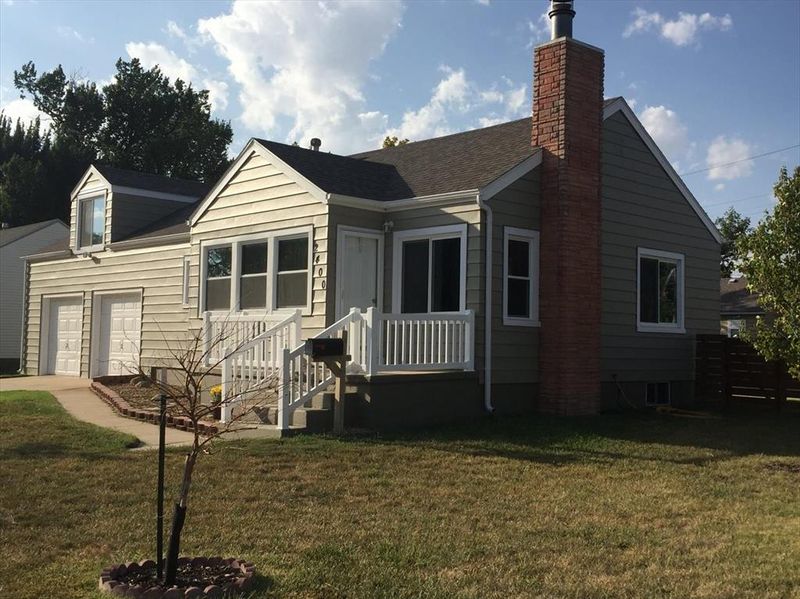2400 Walnut Dr, Great Bend, KS 67530