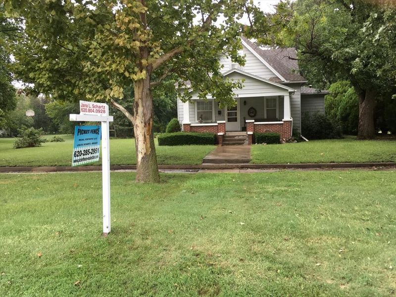 719 Centre, Pawnee Rock, KS 67567