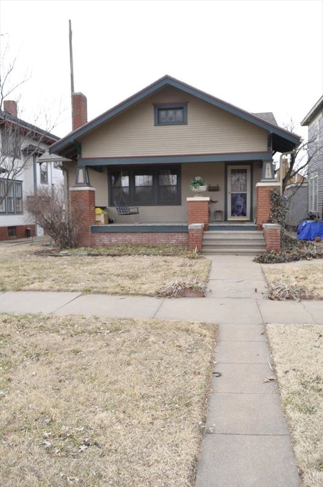 1419 Morphy St, Great Bend, KS 67530