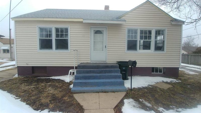 614 N Walnut, Hoisington, KS 67544