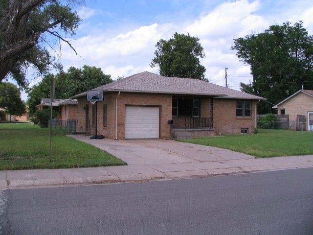 1101 Warner Rd, Great Bend, KS 67530