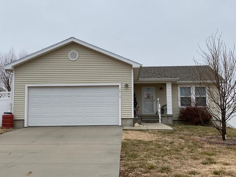 2012 Walnut St, Ellis, KS 67637