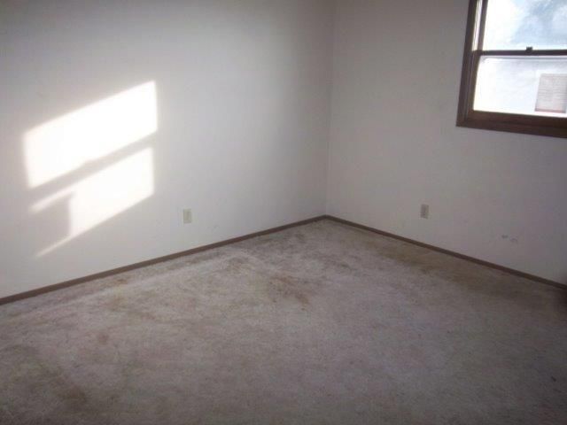 2120 32nd Pl, Great Bend, KS 67530