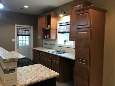 218 N Main, Hoisington, KS 67544