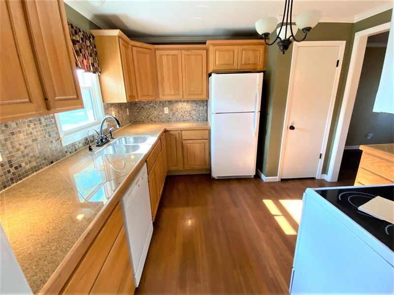 2710 Washington St, Great Bend, KS 67530