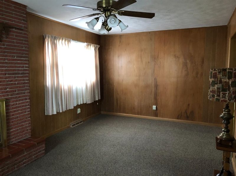 3700 Robin Rd, Great Bend, KS 67530