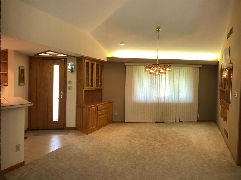 4210 Quail Creek Dr, Great Bend, KS 67530