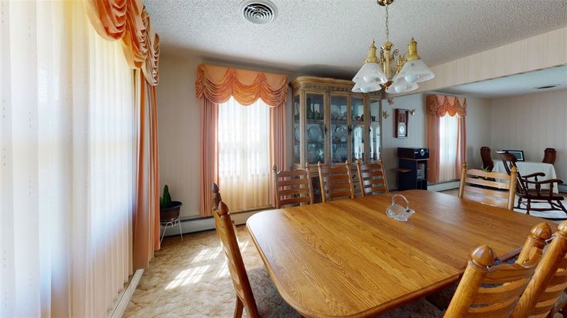 410 E Hamilton, Claflin, KS 67525