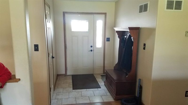 88 NE 25th Rd, Great Bend, KS 67530