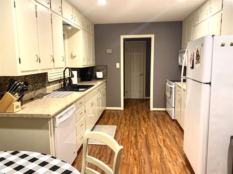1309 Warner Rd, Great Bend, KS 67530