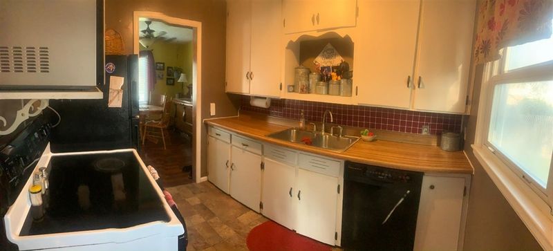 2539 20th St, Great Bend, KS 67530