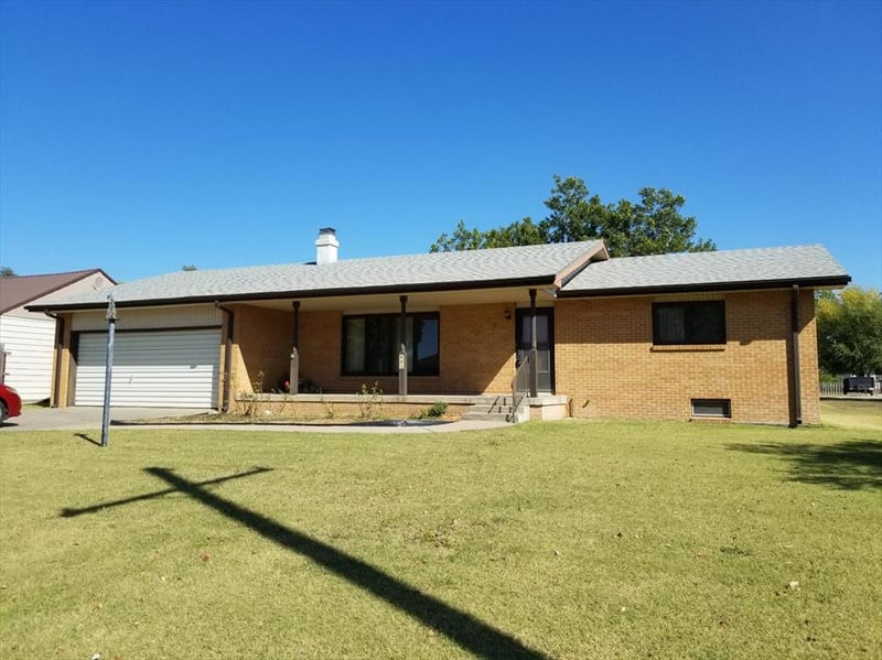 605 S Main, Bushton, KS 67427