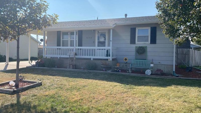 3137 Stone St, Great Bend, KS 67530