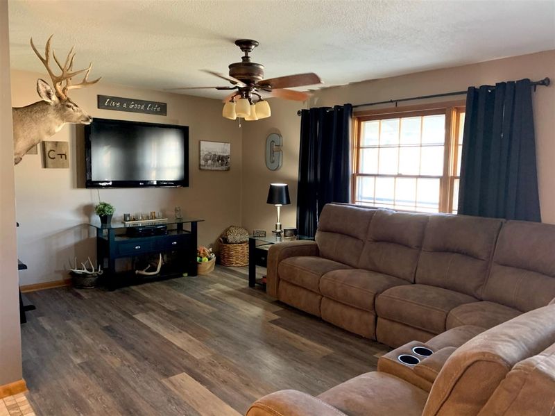 3327 Meadowlark, Great Bend, KS 67530