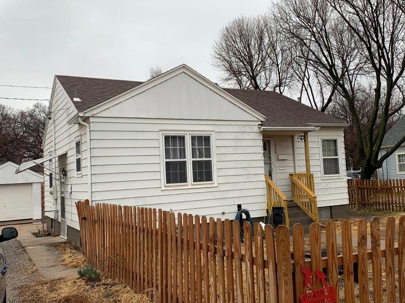 2408 16th St, Great Bend, KS 67530