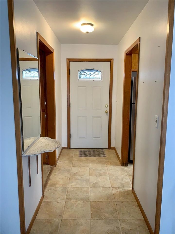 203 E 7th St, Ellinwood, KS 67526