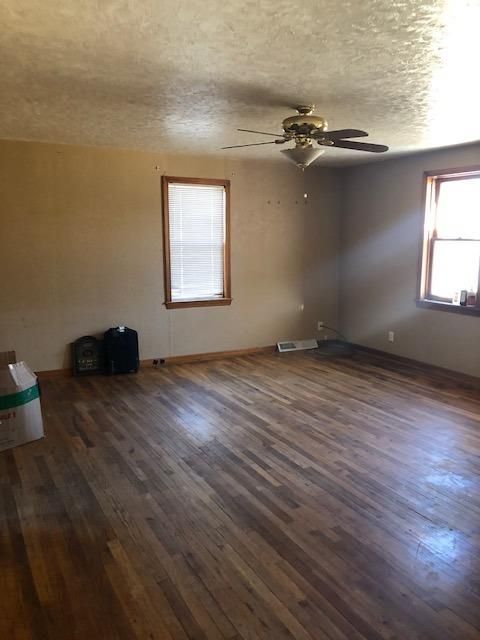 316 N Grant, Russell, KS 67665