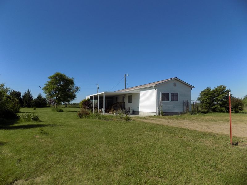 1795 SE 160th, Concordia, KS 66901