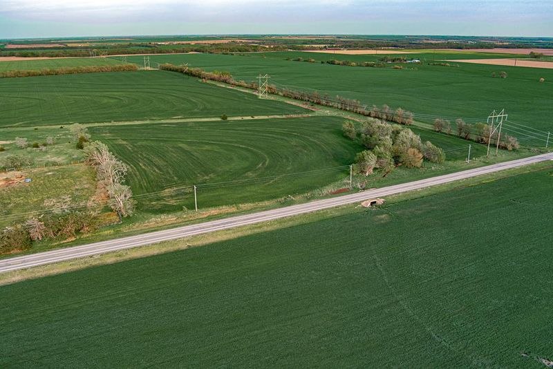 00000 S Kipp Rd, Salina, KS 67401
