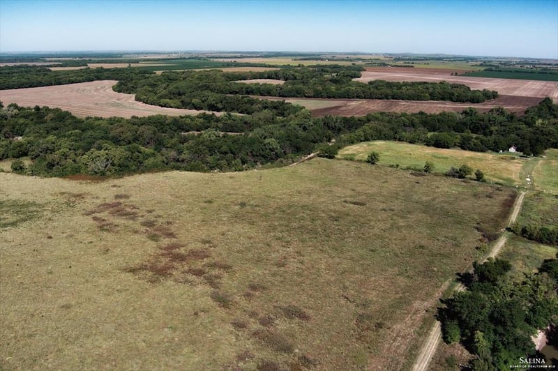 0 W Satanta Rd, Tescott, KS 67484
