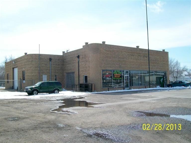 1107 10th St, Great Bend, KS 67530