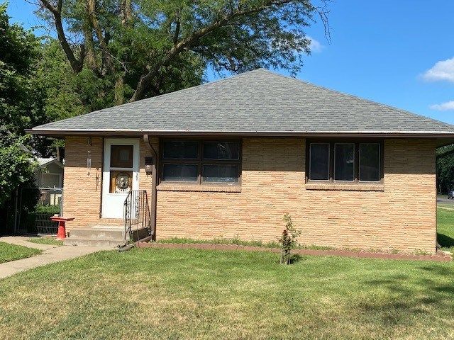 153 N 10th St, Salina, KS 67401