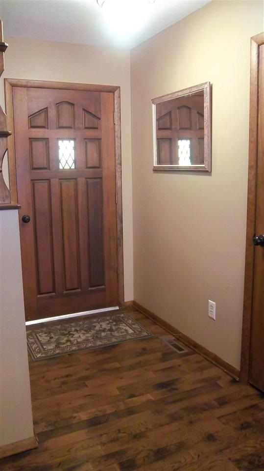 17 Willowdell Dr, Mulvane, KS 67110