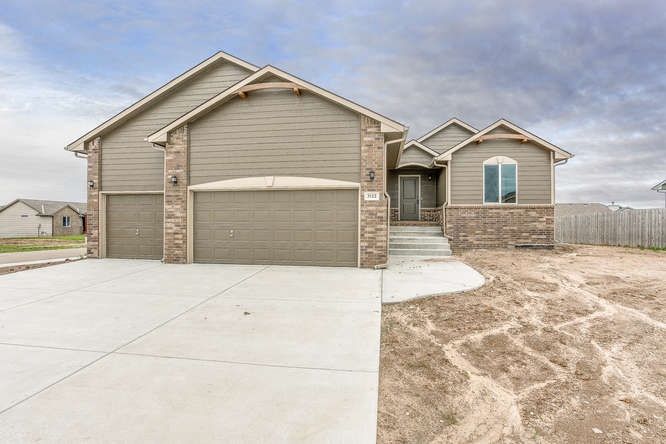 3112 N Nancy Ln, Derby, KS 67037