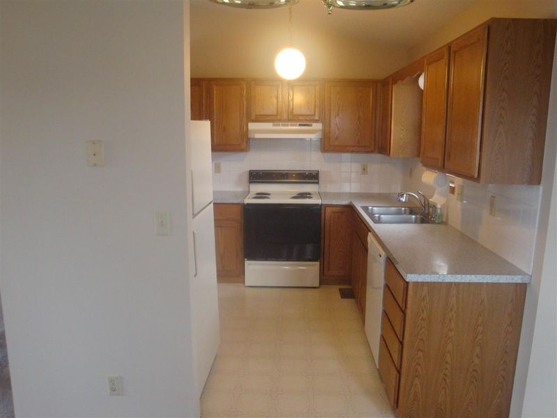 5333 S Main, Wichita, KS 67217