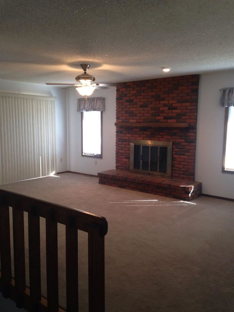 430 S 2nd St, Clearwater, KS 67026