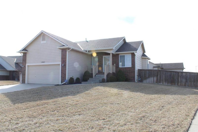 12603 E Boxthorn Ct, Wichita, KS 67226