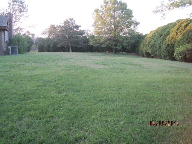 1905 N Maize Rd, Wichita, KS 67212